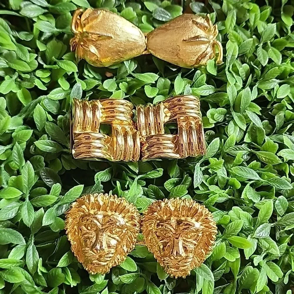 Vtg Gold Tone Lion Head, Strawberry, Square Knot Belt Buckle Lot